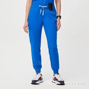 Figs scrub bottoms size small